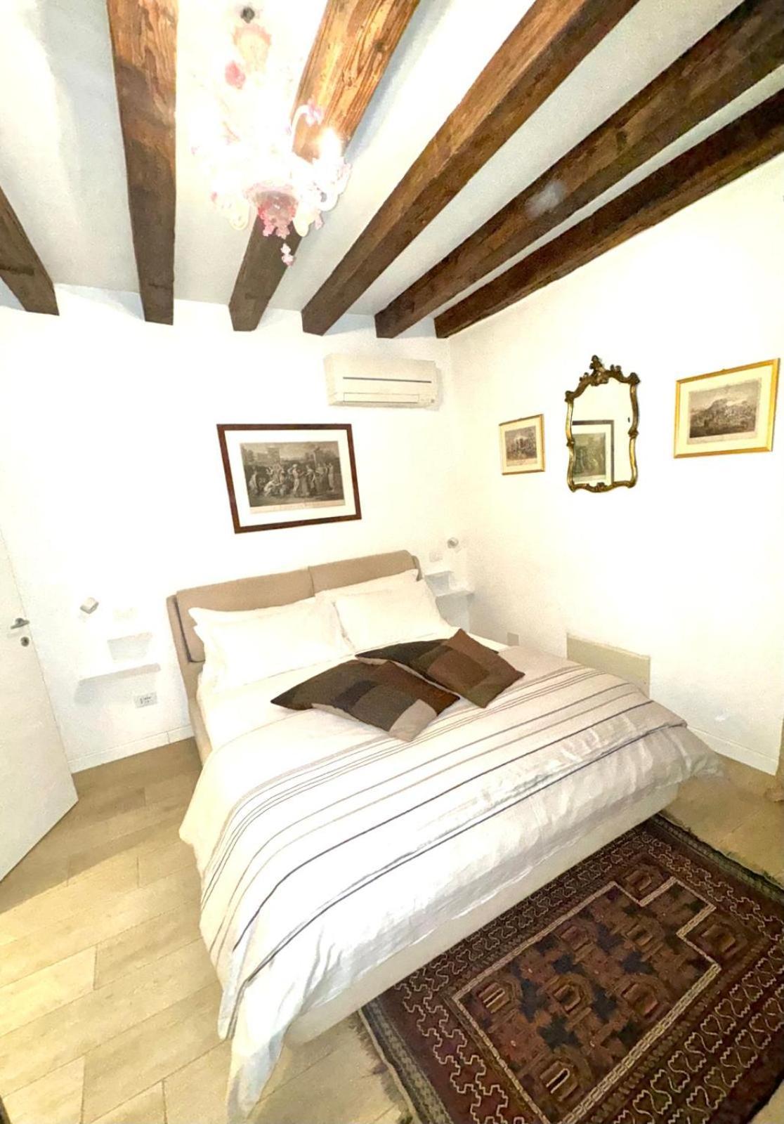 Fortuny Bed and breakfast 2*
