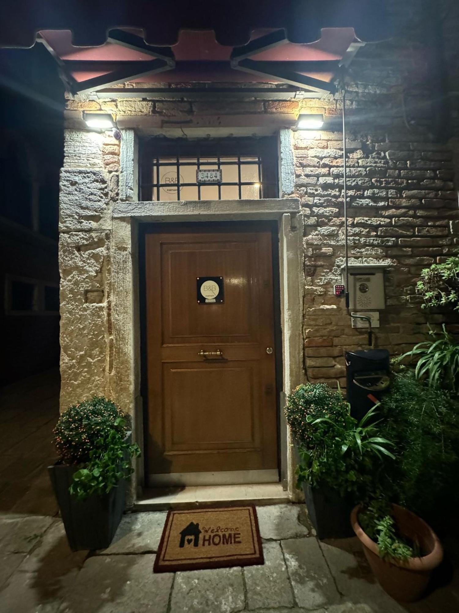 Fortuny Bed and breakfast 2*